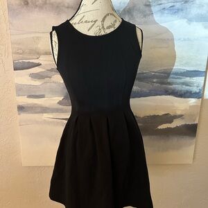 Monteau Black Sleeveless Mini Dress